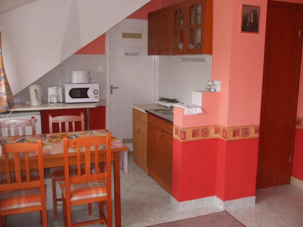 Erdos Apartments Mosonmagyaróvár المظهر الخارجي الصورة